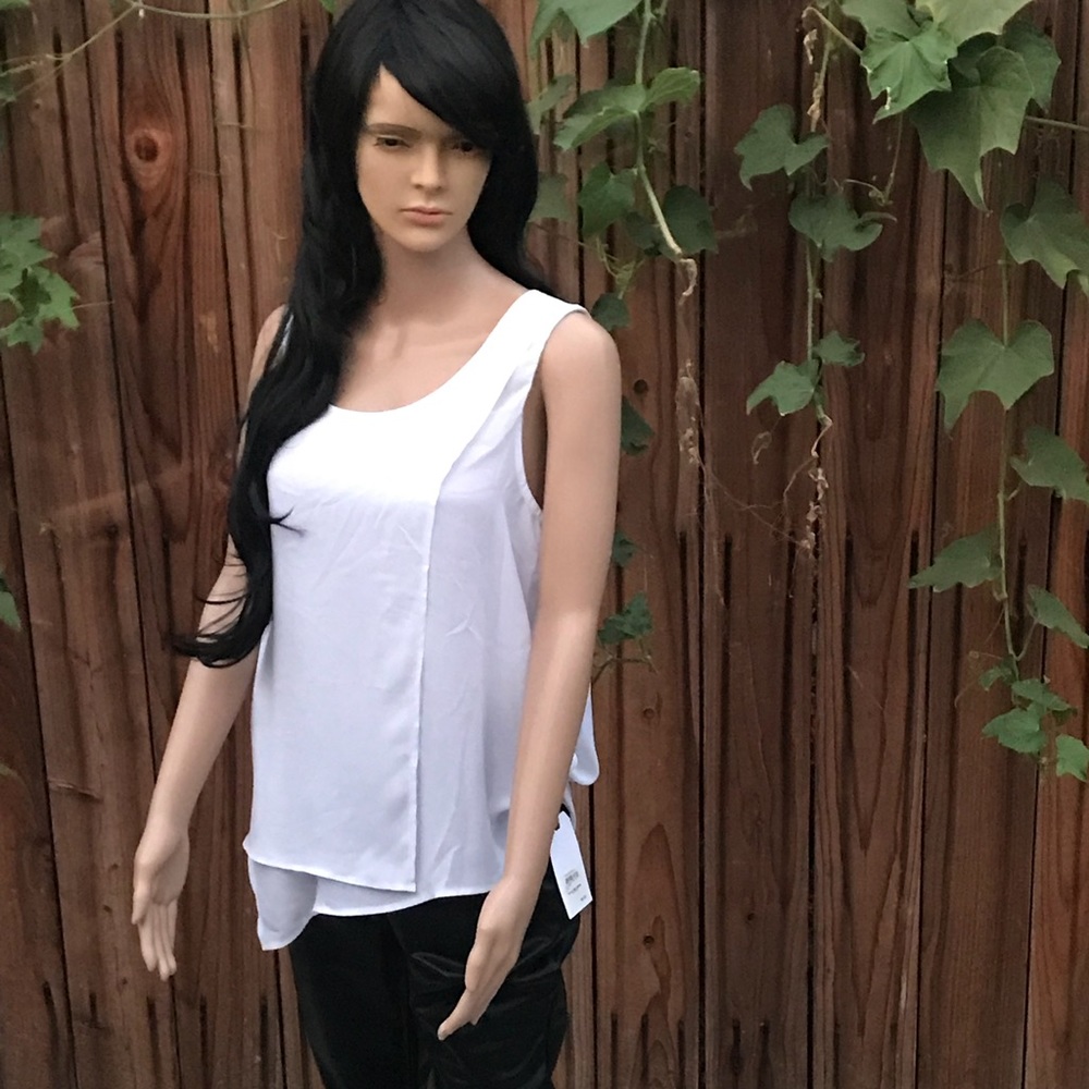 Beautiful white blouse.